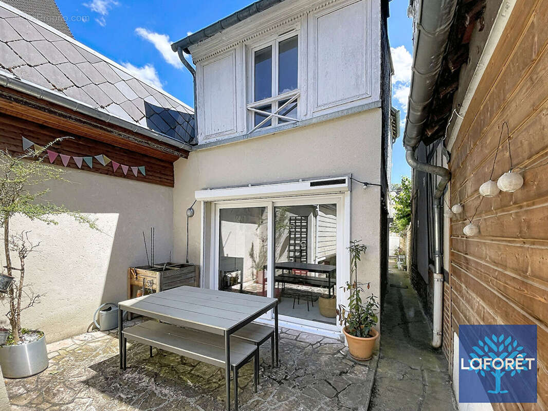 Maison de ville Bernay 5 pièces 91 m2 - photo 2