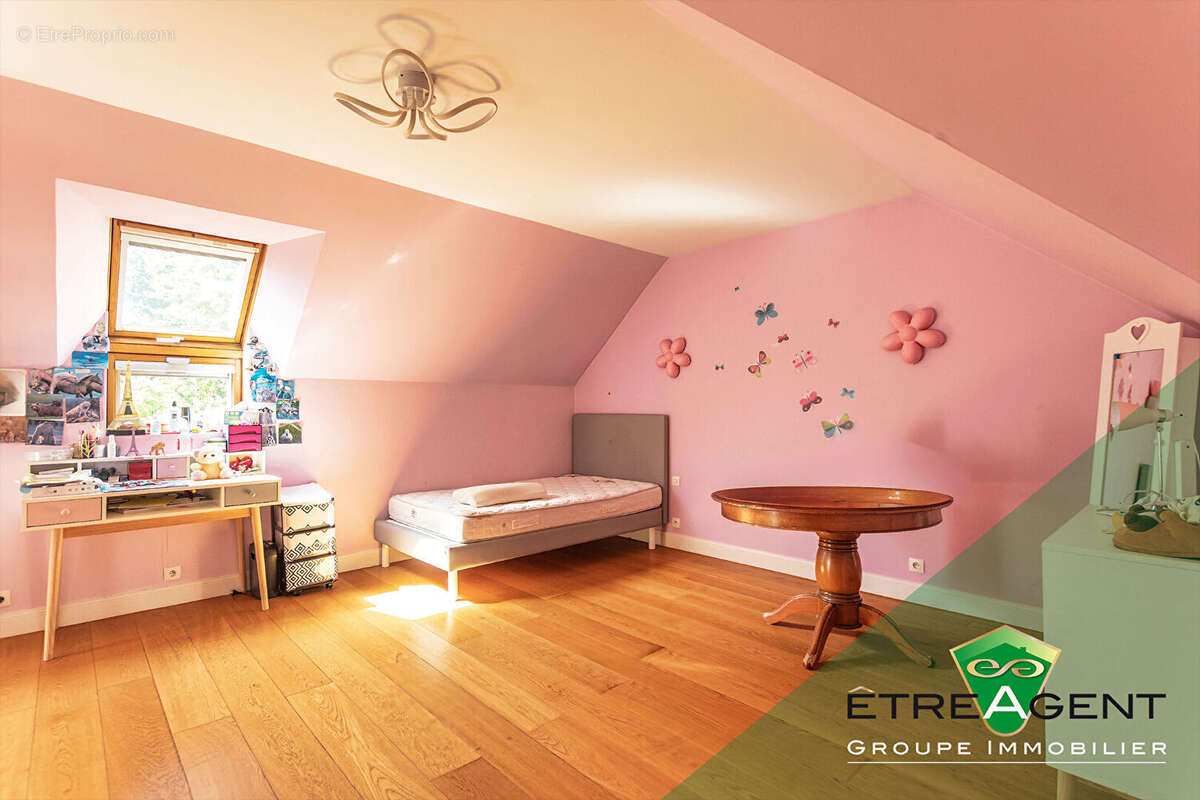 Maison CAEN - 206 m² - 6 chambres - photo 12