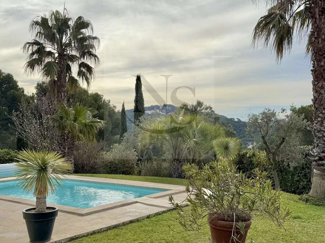 Maison à AIX-EN-PROVENCE