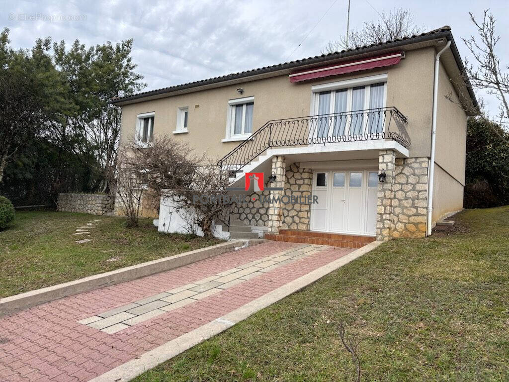 Maison à SAINT-ANDRE-DE-CUBZAC