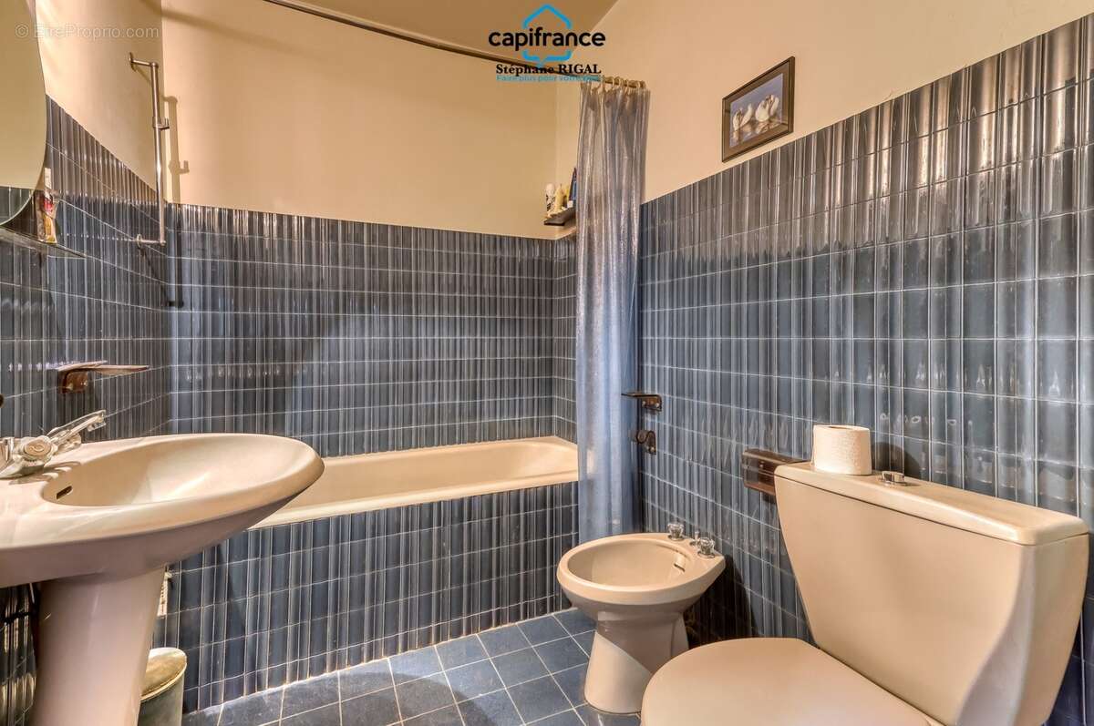 Propriete à vendre 11 pièces CUZORN (47), Propriété de caractère de 280 m² avec piscine et 1,3 hectare - photo 17