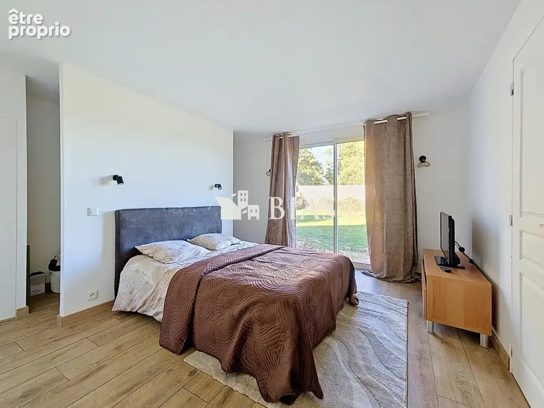 Maison 5 pièces 106 m² à vendre à Le Plessis-Sainte-Opportune (27170) - photo 9