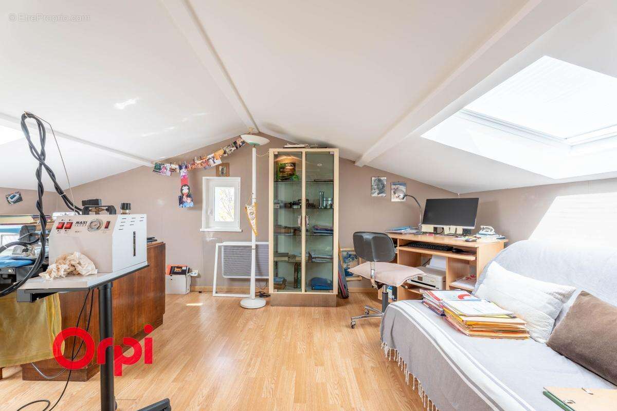 Maison Fleurieux sur L’arbresle - photo 12