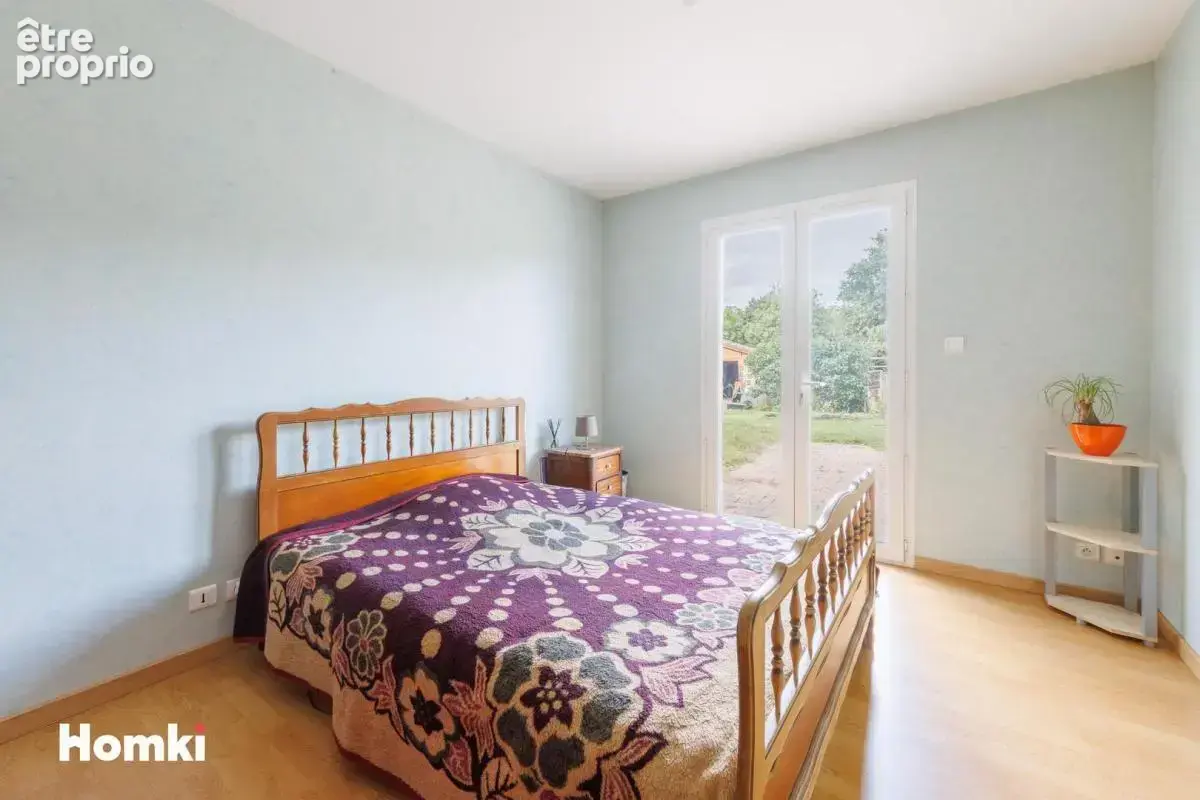 Maison/Villa T7 de 145 m² à Coudes 63114 - photo 12