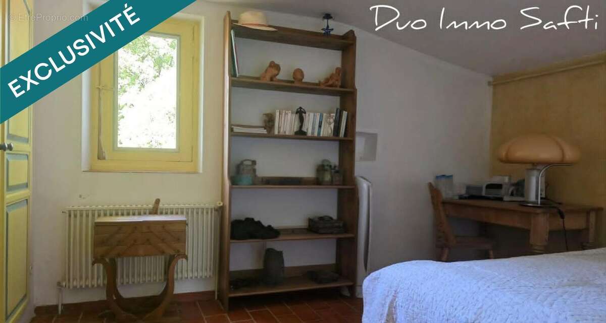 Maison 112 m² à Allemagne-En-Provence  - photo 9