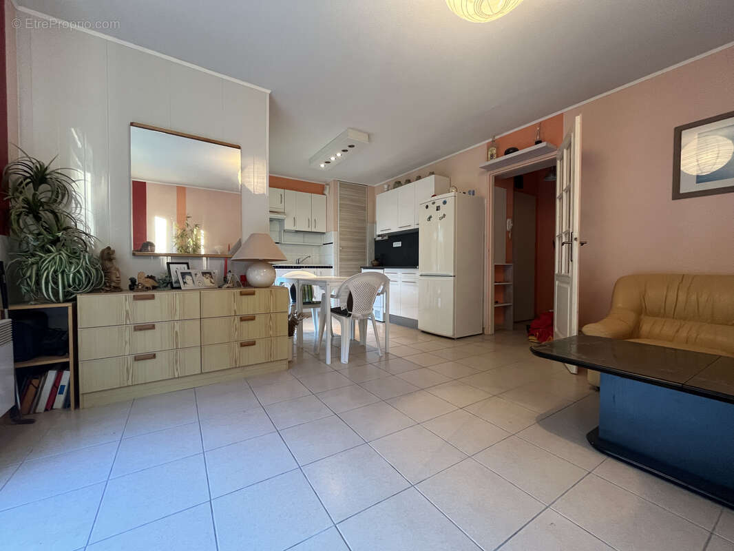 Appartement à LES MATHES