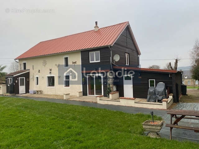 Maison à CHENEDOLLE