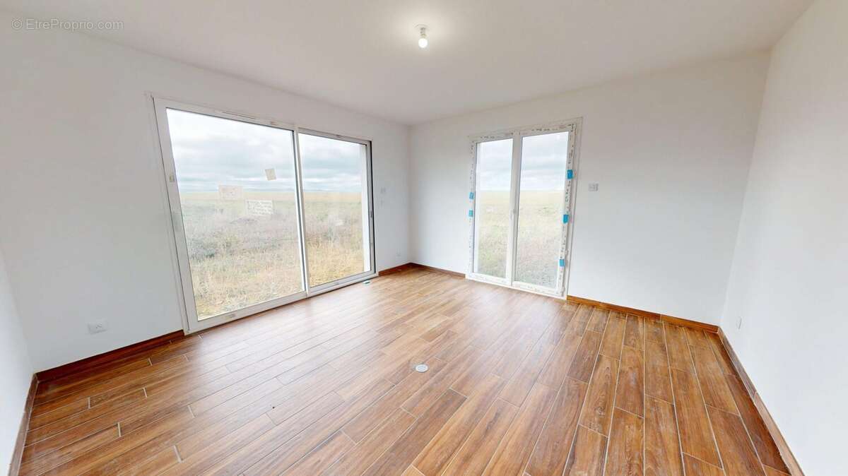 Maison à SAINT-SYLVAIN