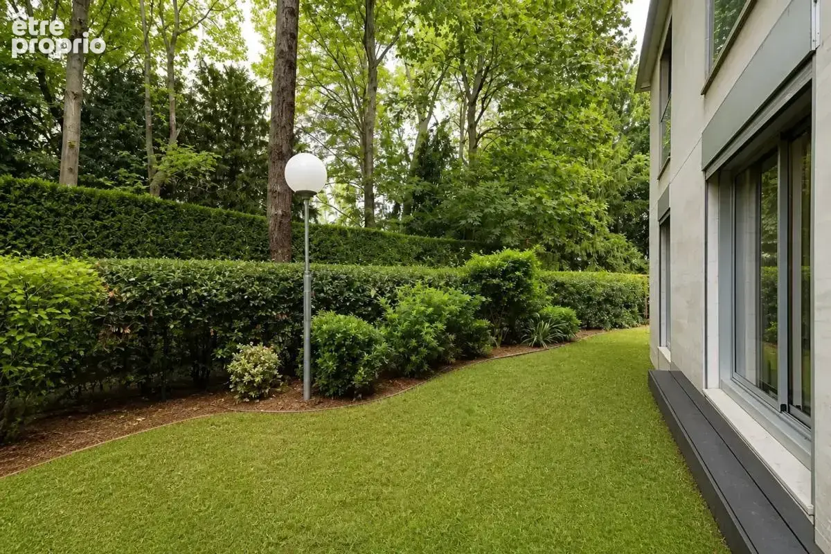 Appartement Saint-Cloud – Val d’Or – 151 m² – 4 chambres – Jardin & terrasse – Parking – Cave - photo 17
