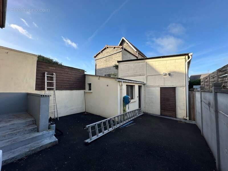 Maison à LE PETIT-QUEVILLY