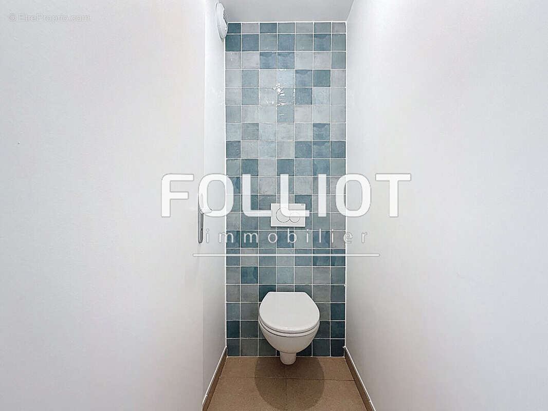 A vendre au coeur de CARTERET Appartement 3 pièces avec combles aménageables - photo 11