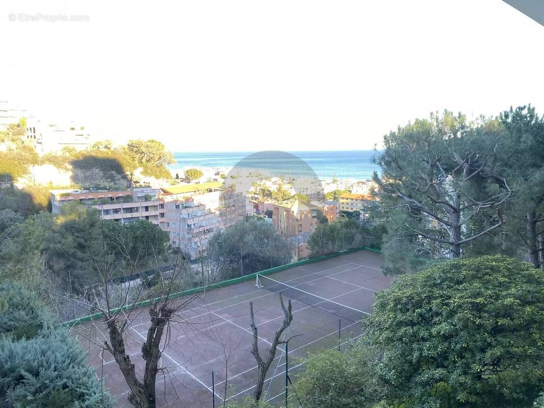 Appartement à ROQUEBRUNE-CAP-MARTIN