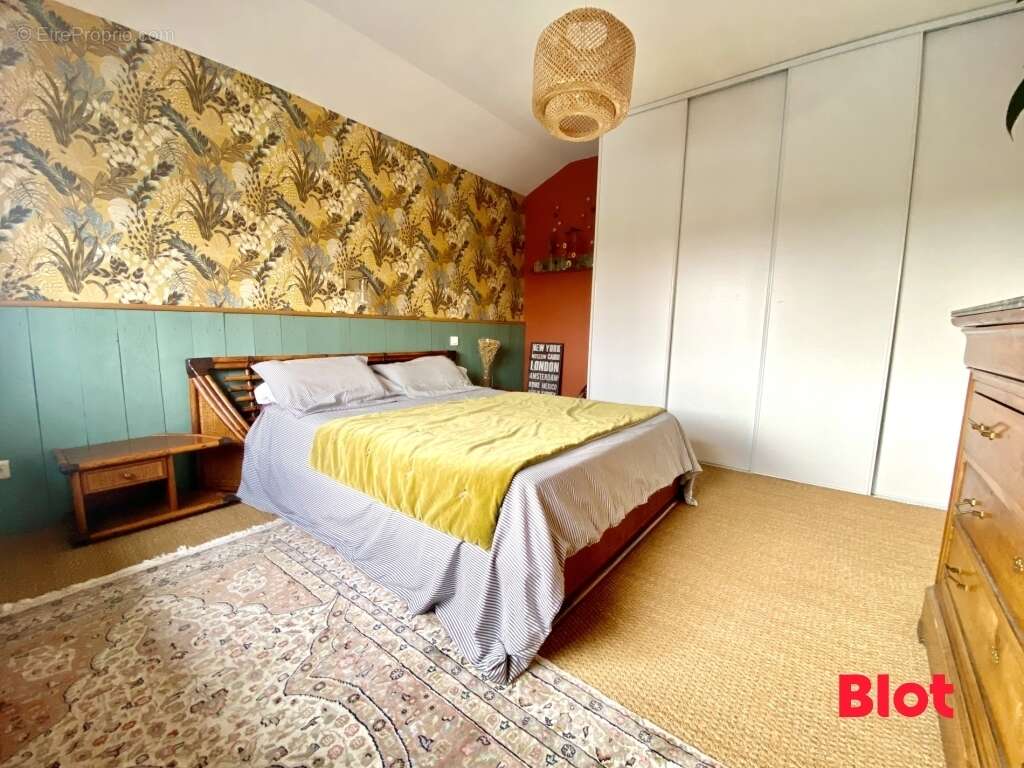 Maison à MONTAUBAN-DE-BRETAGNE