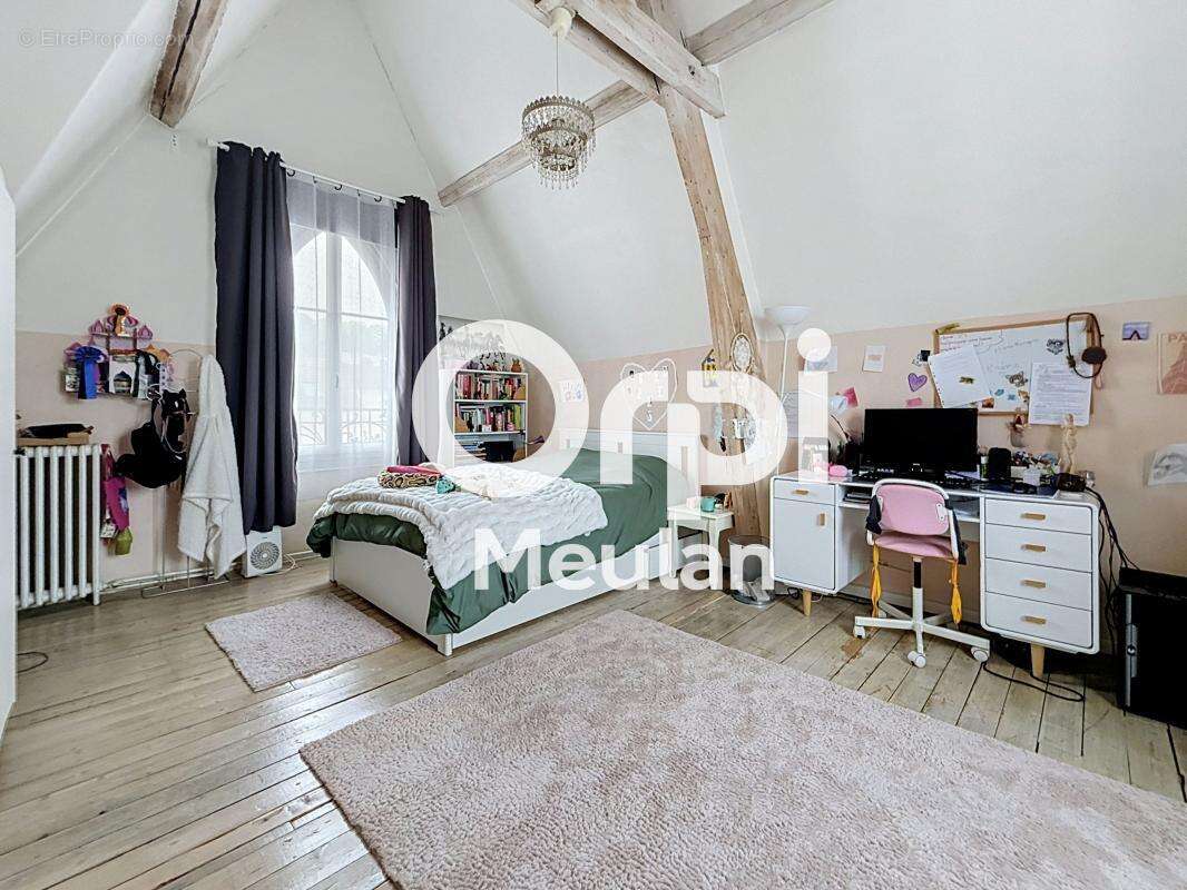Maison à MEULAN