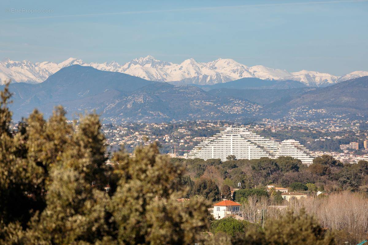 Appartement à ANTIBES