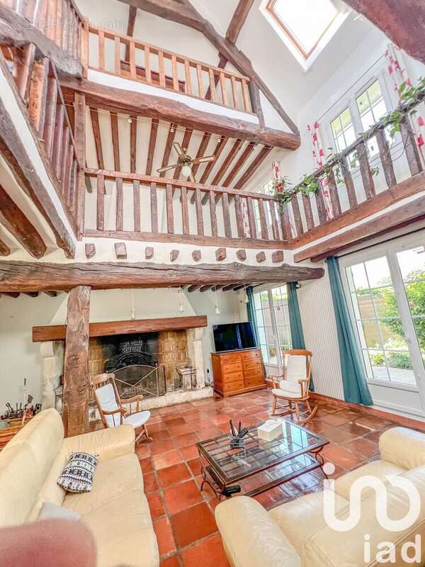 Photo 3 - Maison à NANTEUIL-LES-MEAUX