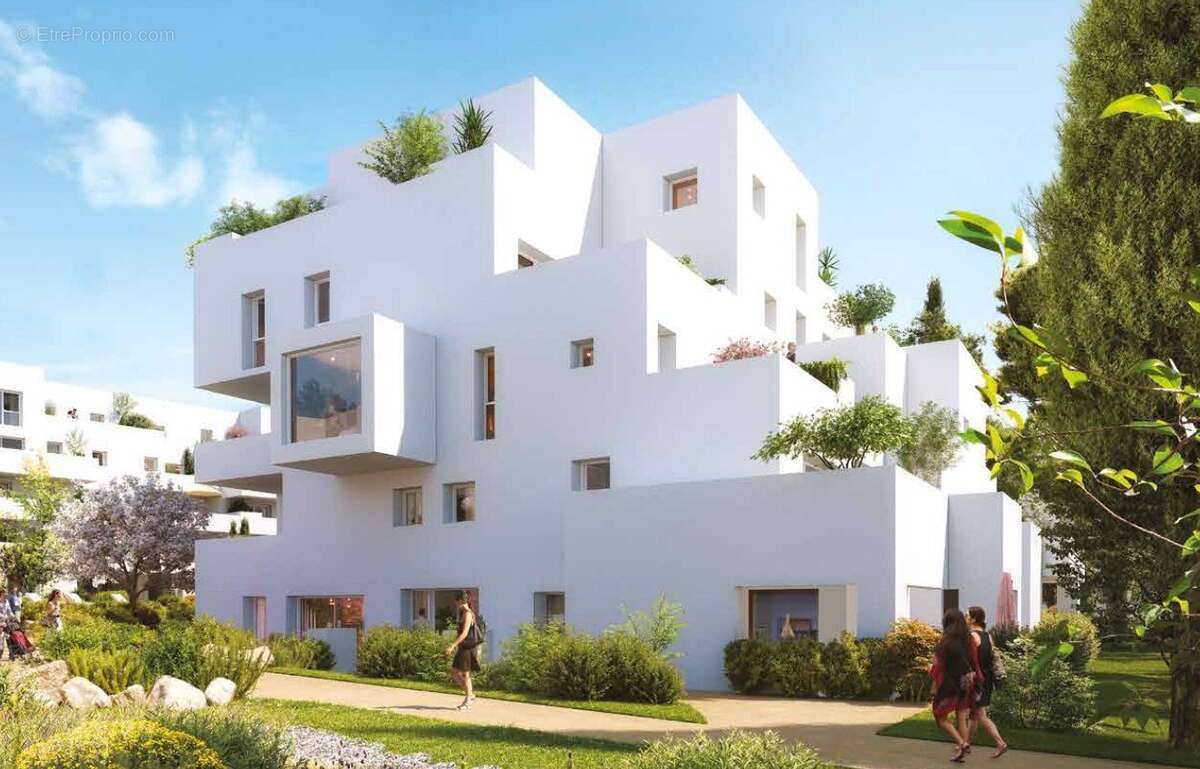 Appartement à LE CRES