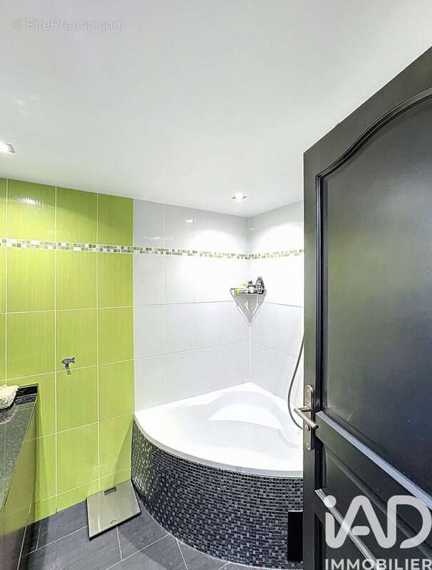 Photo 9 - Maison à IVRY-SUR-SEINE