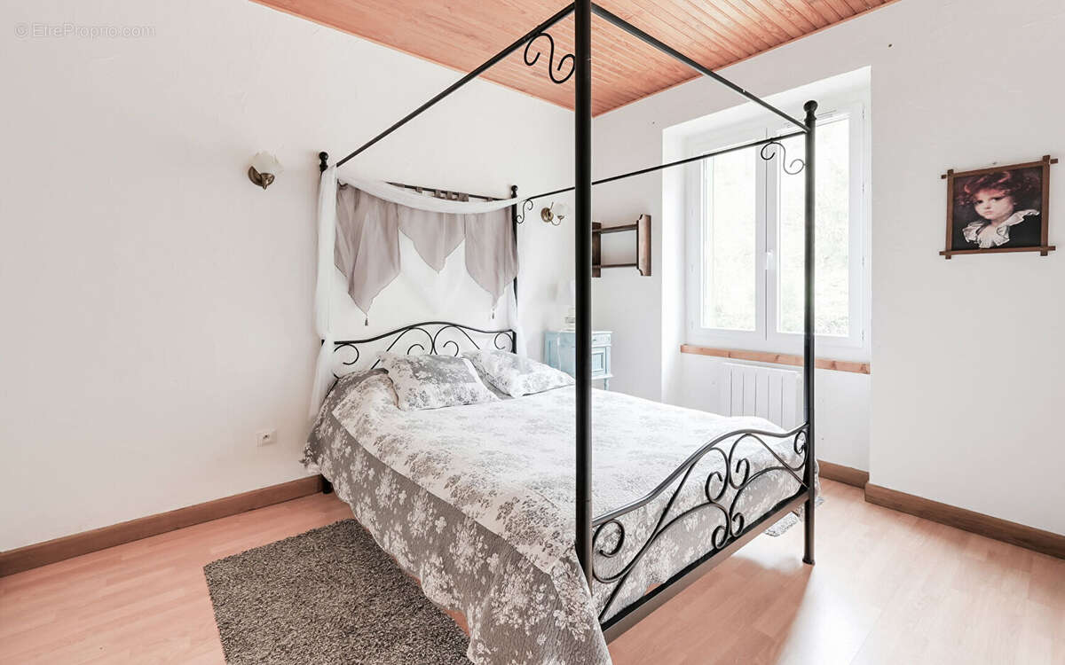 Maison à MARIAC