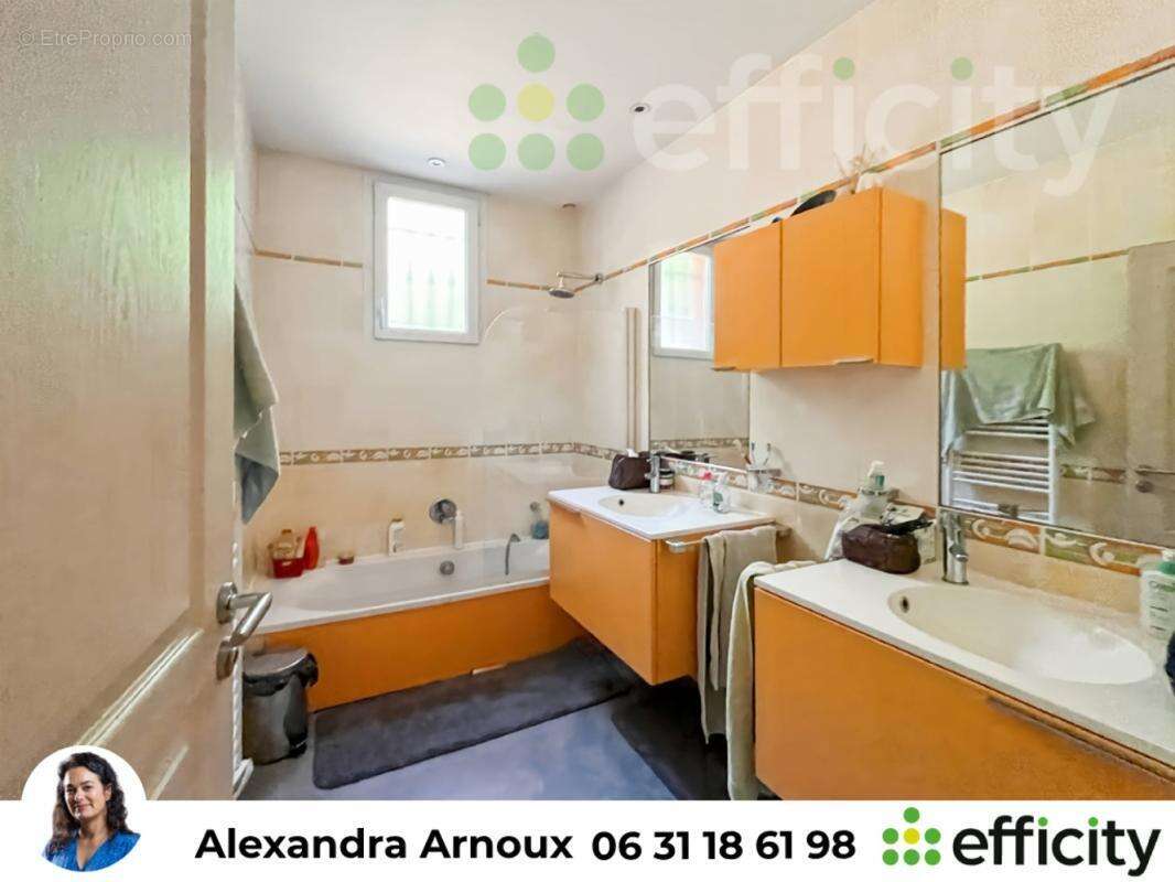 Maison à AIX-EN-PROVENCE