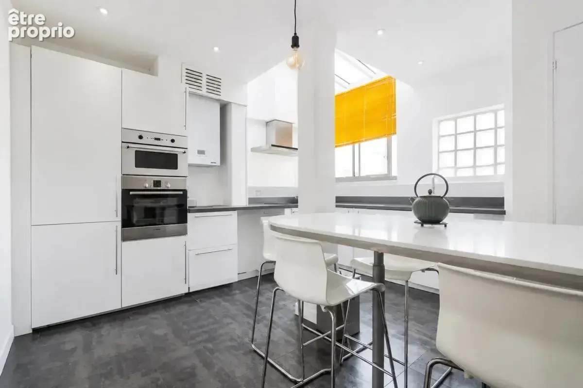 Maison de 9 pièces de 196 m² à Aubervilliers - photo 6