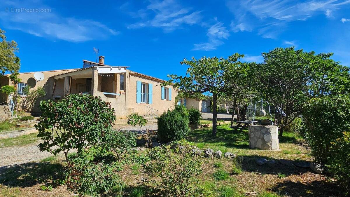 Photo 1 - Maison à FORCALQUIER