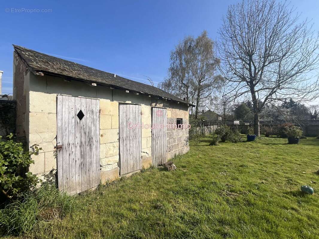 Maison à DANGE-SAINT-ROMAIN