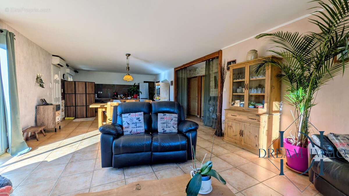 Maison à BRANOUX-LES-TAILLADES