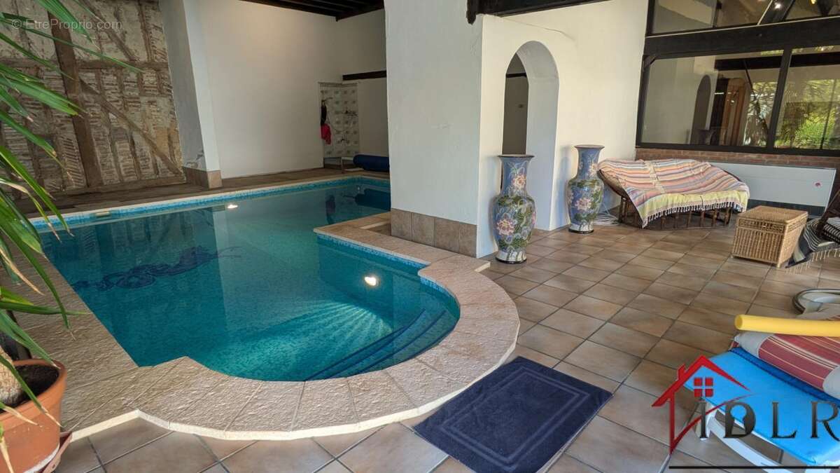 Maison à MOUTHIER-EN-BRESSE