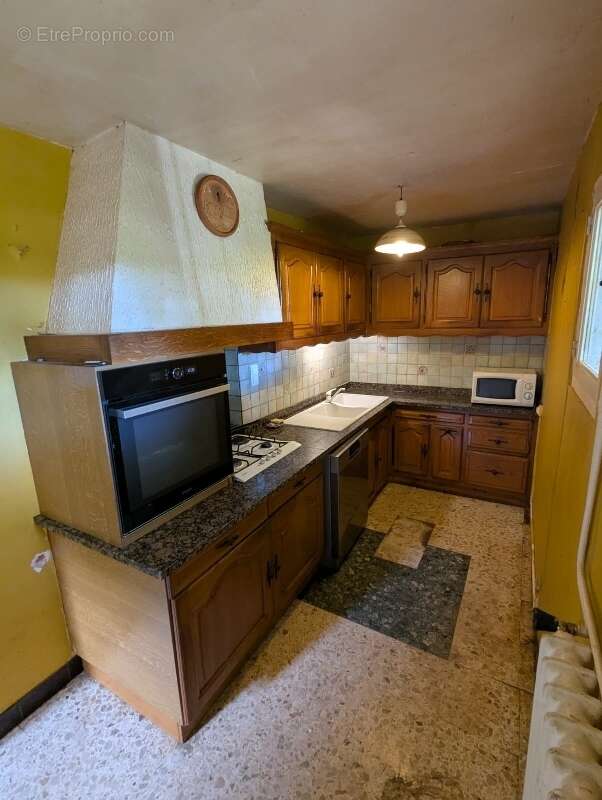 Maison à MOLIERES-CAVAILLAC