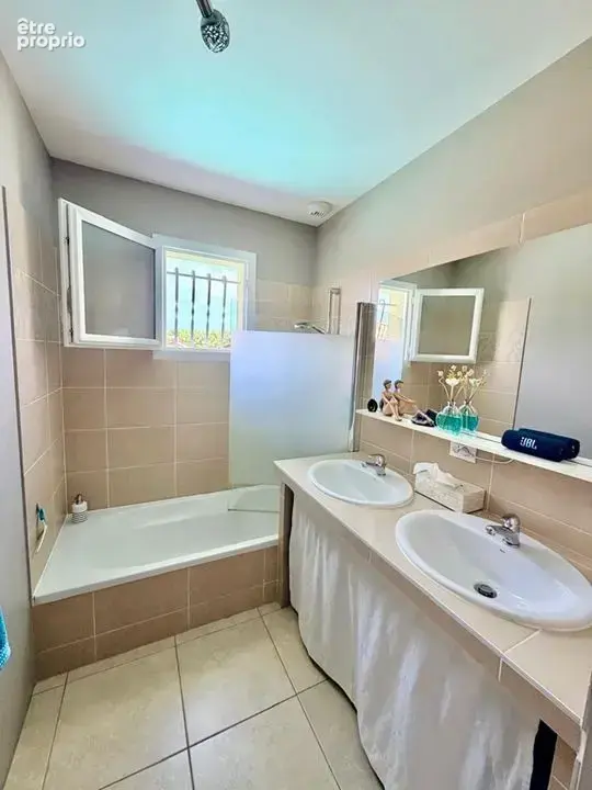 Maison 115 m² à Vensac  - photo 8