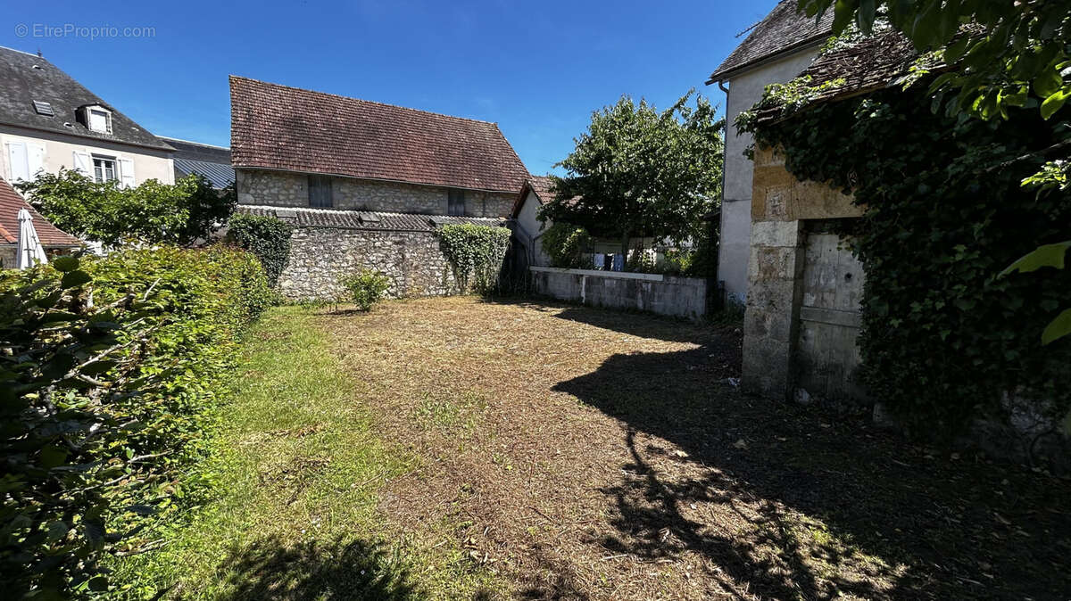 Ensemble immobilier à fort potentiel - photo 9