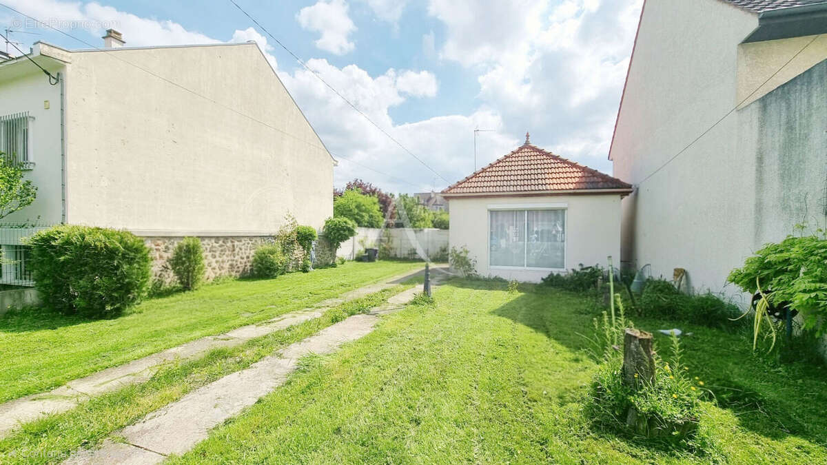 Maison à MITRY-MORY