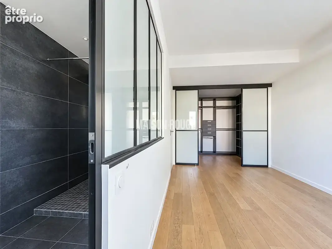 Grande maison familiale  proche des Prairies Saint-Martin  5 chambres - photo 9