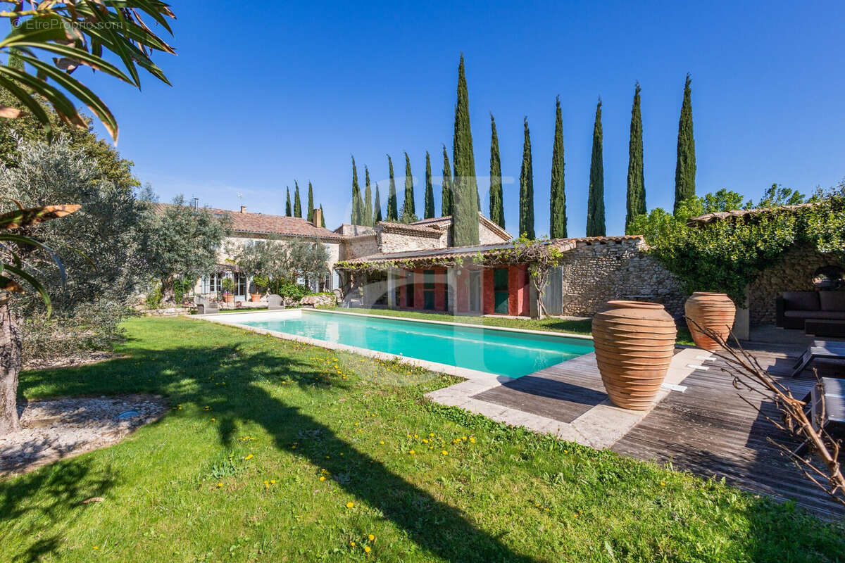 Maison à LA BEGUDE-DE-MAZENC