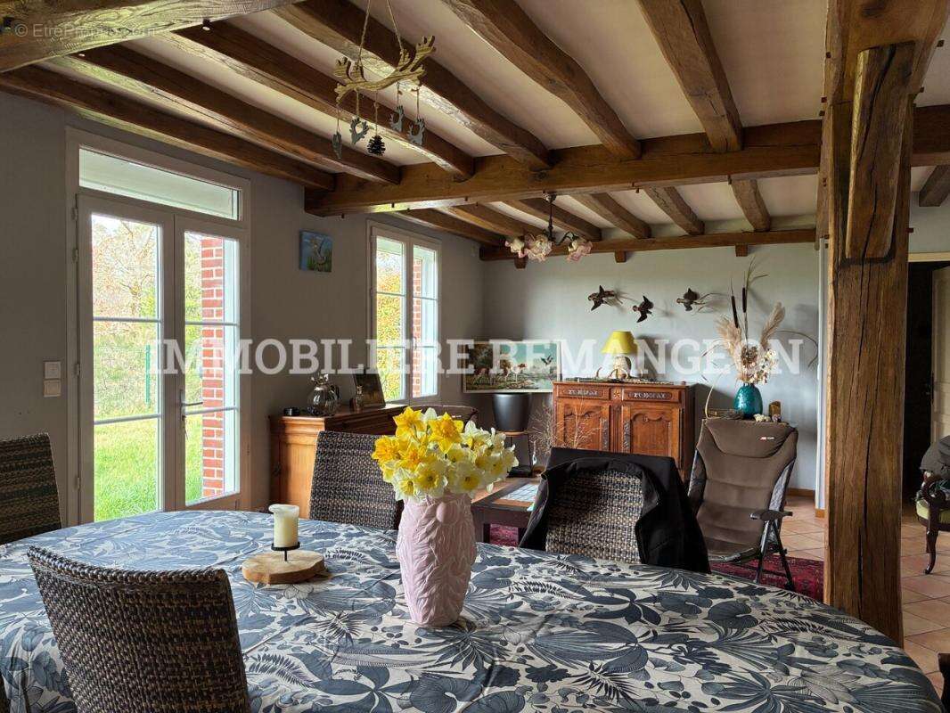 Maison à LAMOTTE-BEUVRON