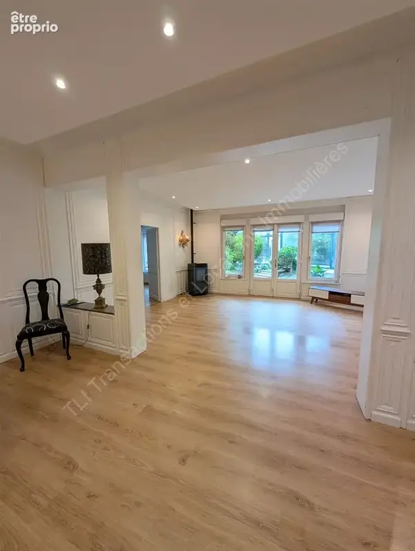 Immeuble local commercial et Appartement - photo 5