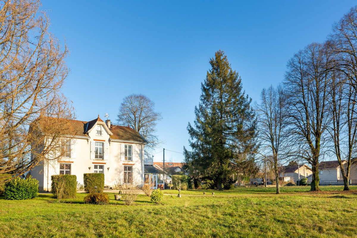 Maison à SAINT-ANDRE-LE-GAZ