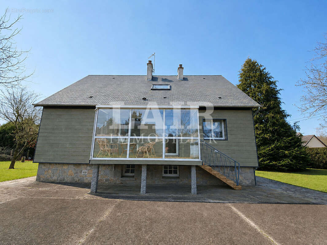 Maison à LA CHAPELLE-D'ANDAINE