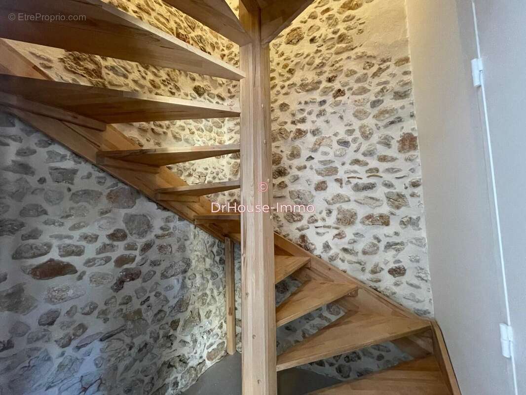 Maison à MARSEILLE-8E