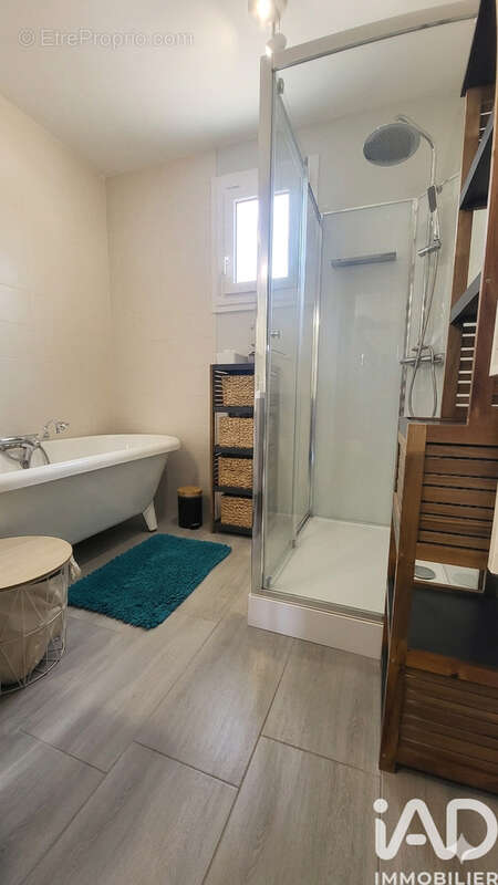 Maison 95 m² à Saint-Martin-Aux-Buneaux  - photo 9