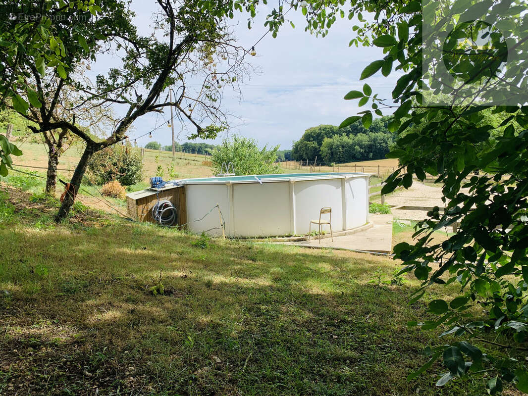 Maison à VOULX