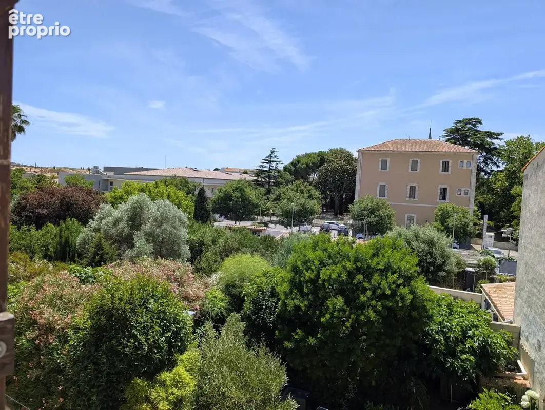Agde centre - maison vigneronne familiale 3 chambres - grand garage - belle terrasse - photo 17