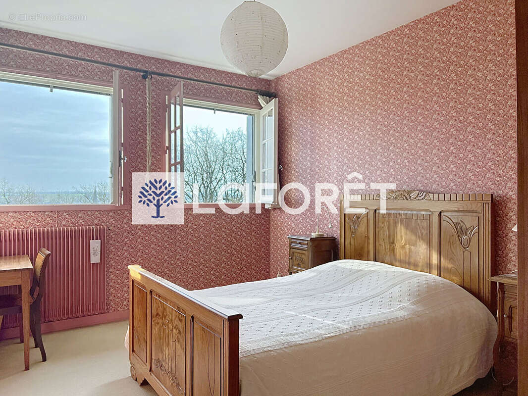 Maison à SAINT-LOUP-LAMAIRE