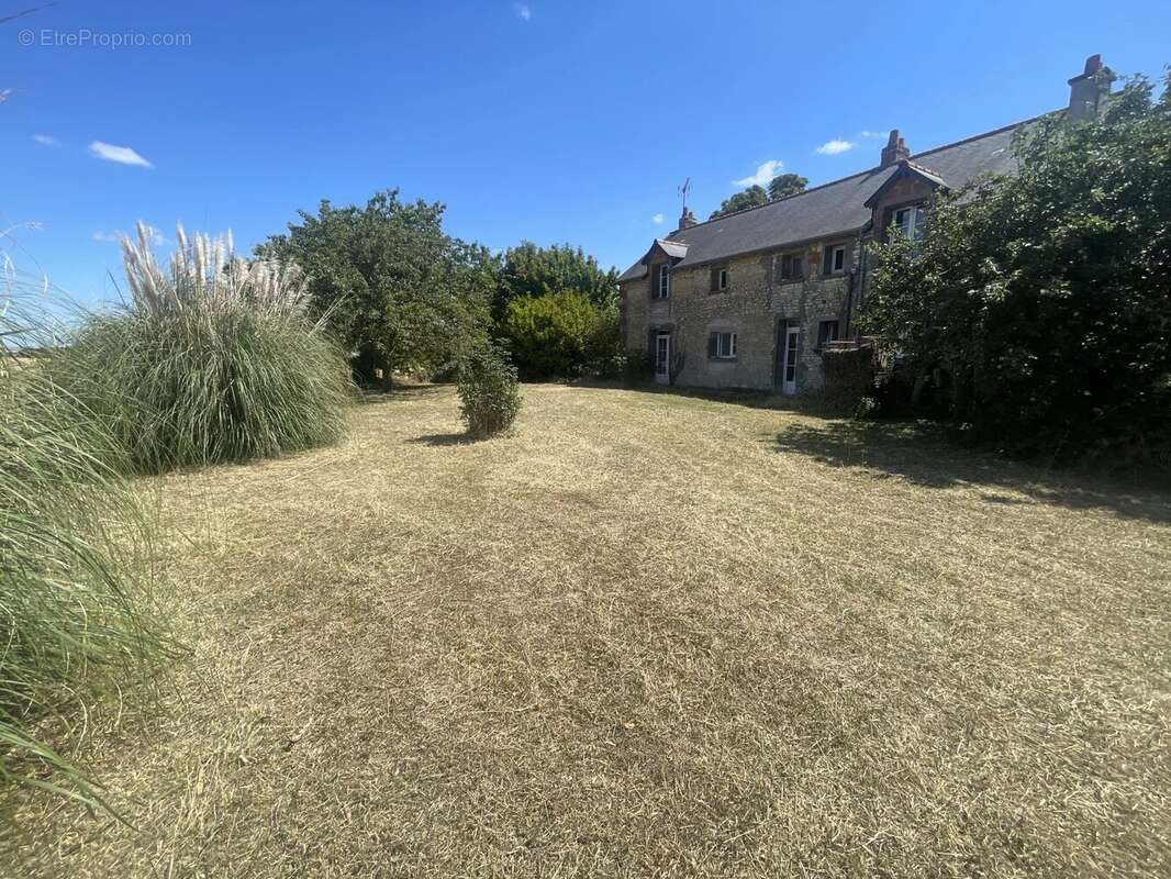 Maison en pierre avec 1,8 hectare de terrain – Fort potentiel d'aménagement - photo 10