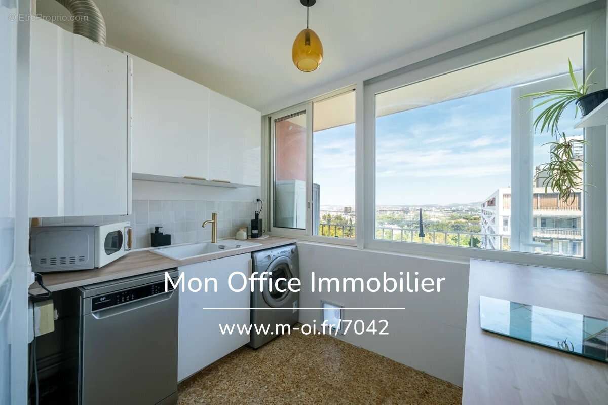 Appartement à MARSEILLE-9E