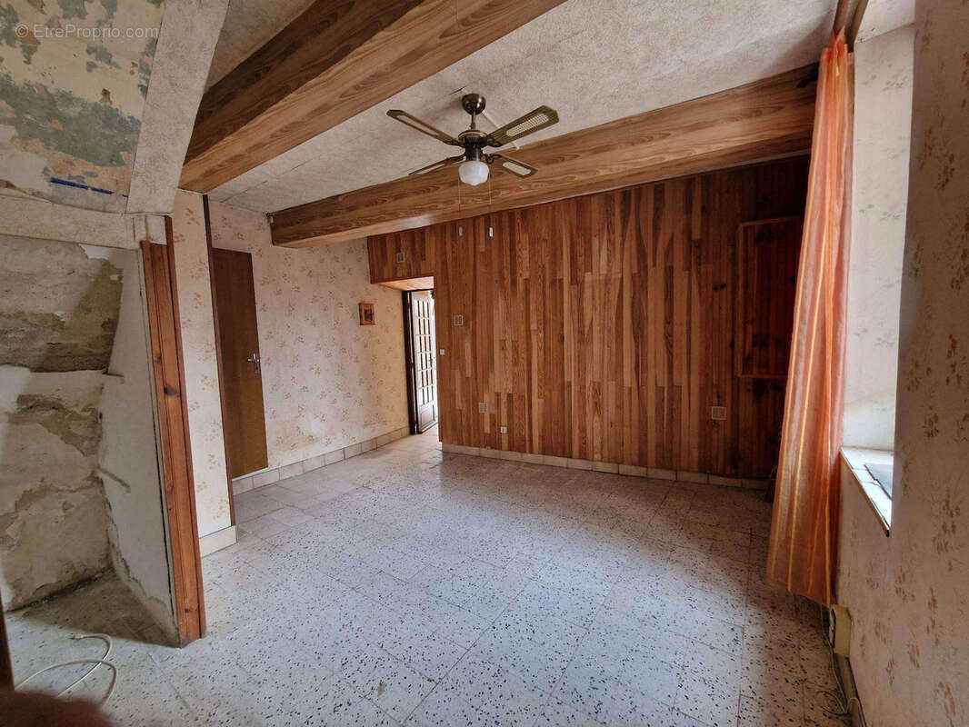 Maison à SALLES-D&#039;AUDE