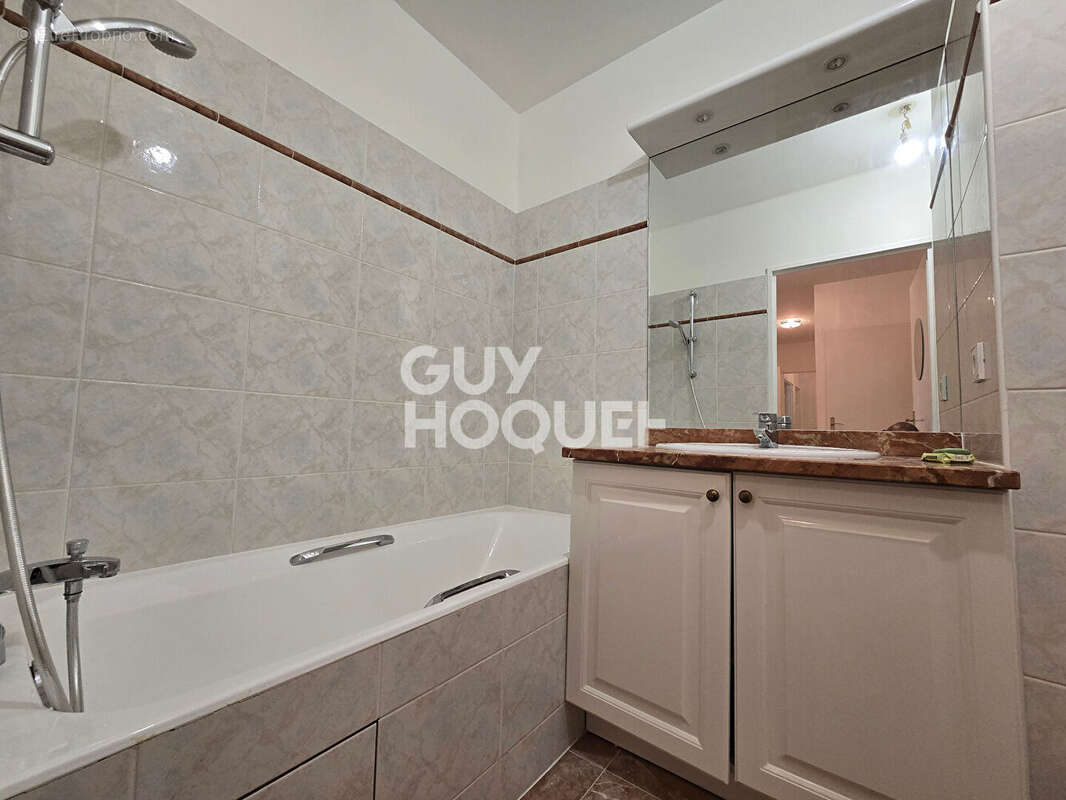 Appartement à BOURG-LA-REINE