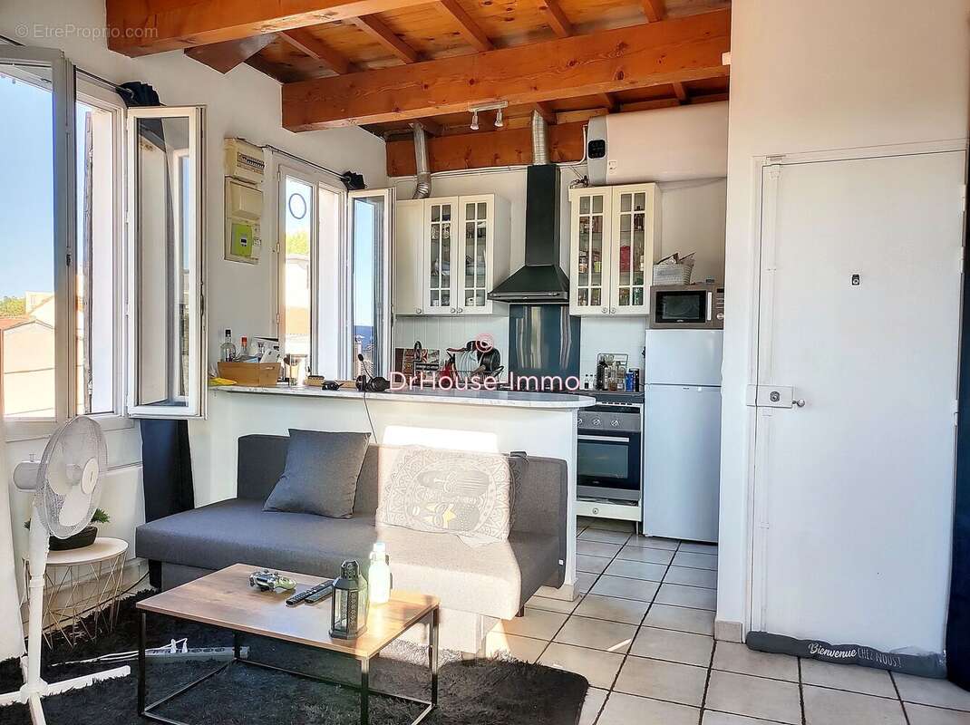 Appartement à MARSEILLE-13E
