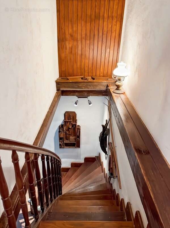 Maison à VIC-FEZENSAC